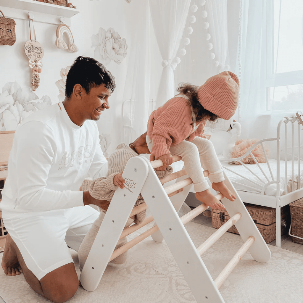 Échelle d'Escalade Pikler en Bois - White en | Motricidade Tinitto – Fabrication européenne