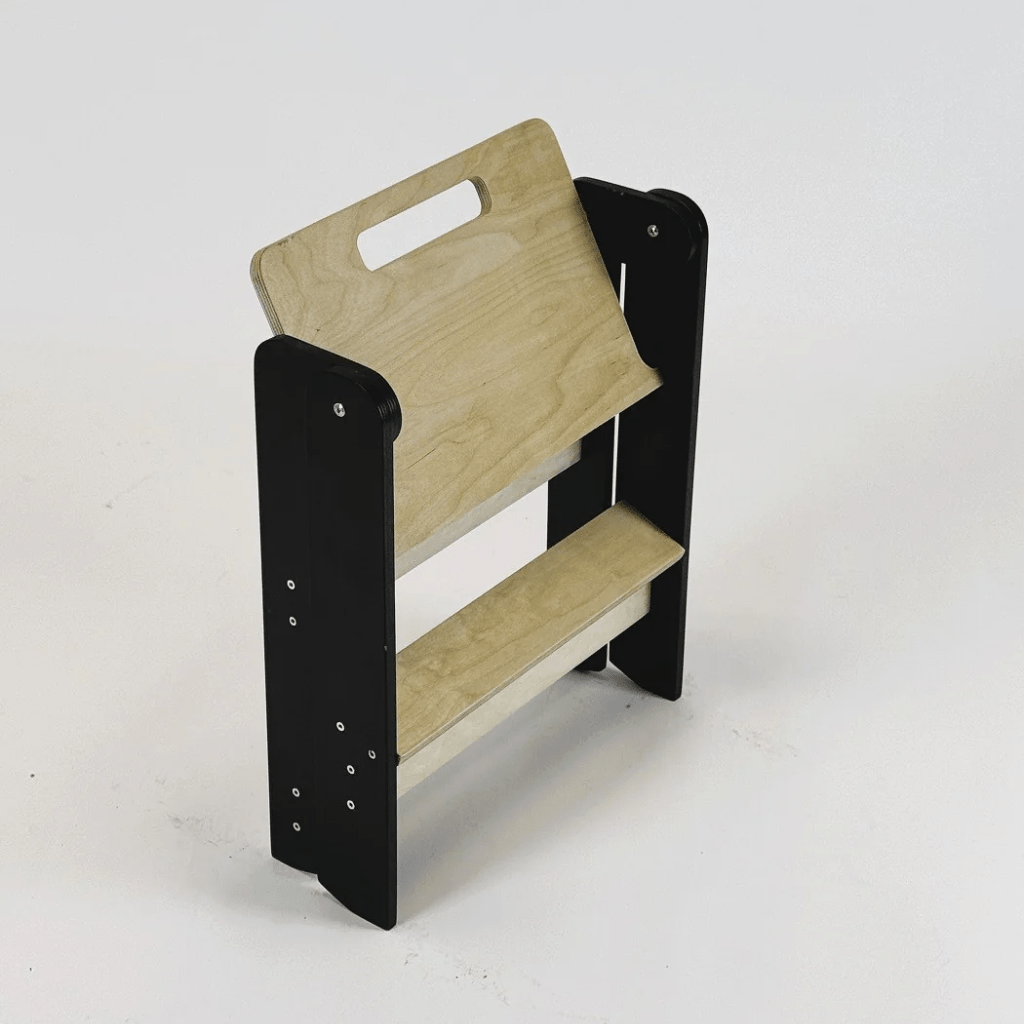 Taburete infantil pequeño de madera en color blanco | Motricidade Tinitto – Fabricación europea