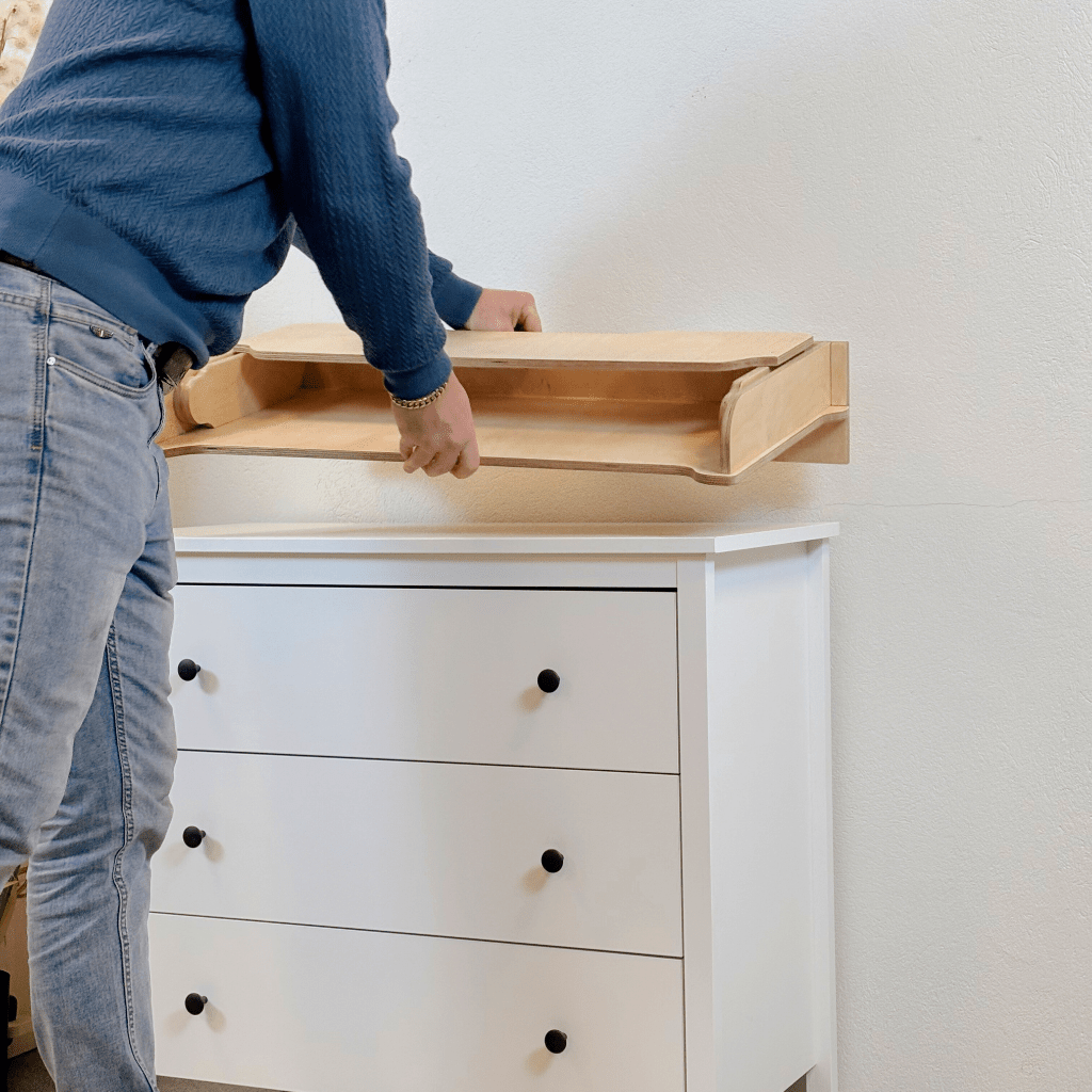 Plan à Langer Universel & Évolutif (Compatible IKEA) en Bois | Conforto Tinitto – Fabrication européenne