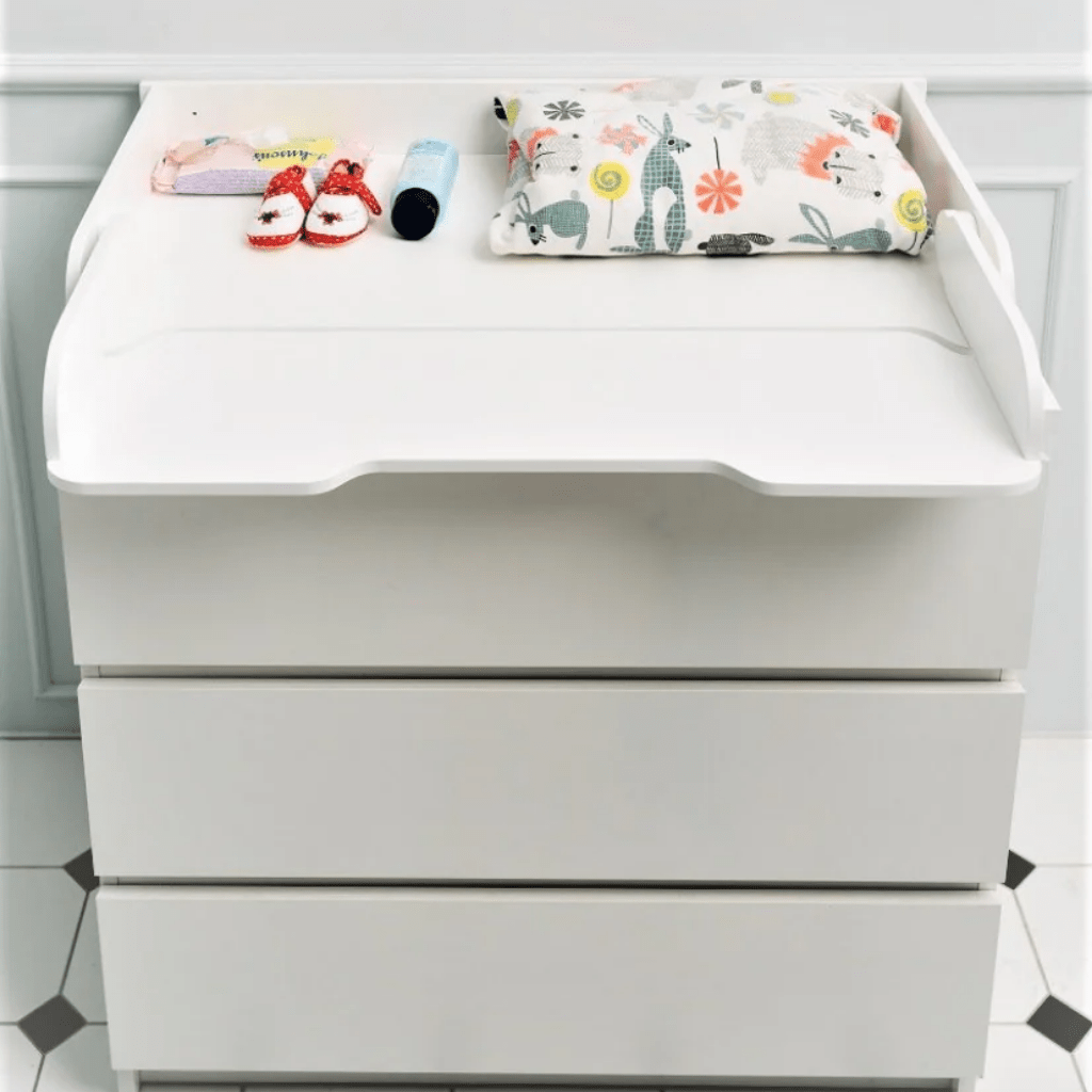 Plan à Langer Universel & Évolutif (Compatible IKEA) en Laqué | Conforto Tinitto – Fabrication européenne