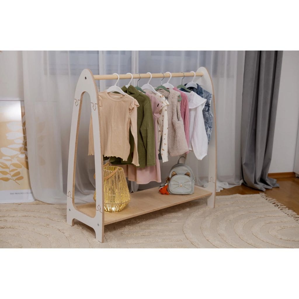 Design de Rack para Roupas Infantis em Madeira Natural | móveis Tinitto – Fabricação europeia