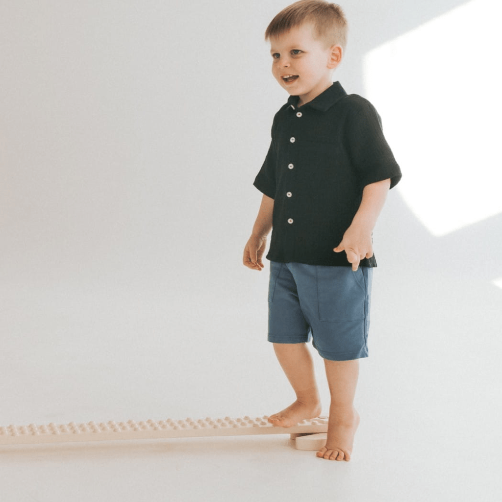 Trave de equilíbrio dupla face com pontas TipiToo® Solo em BurlyWood | Motricidade Tinitto – Fabricação europeia