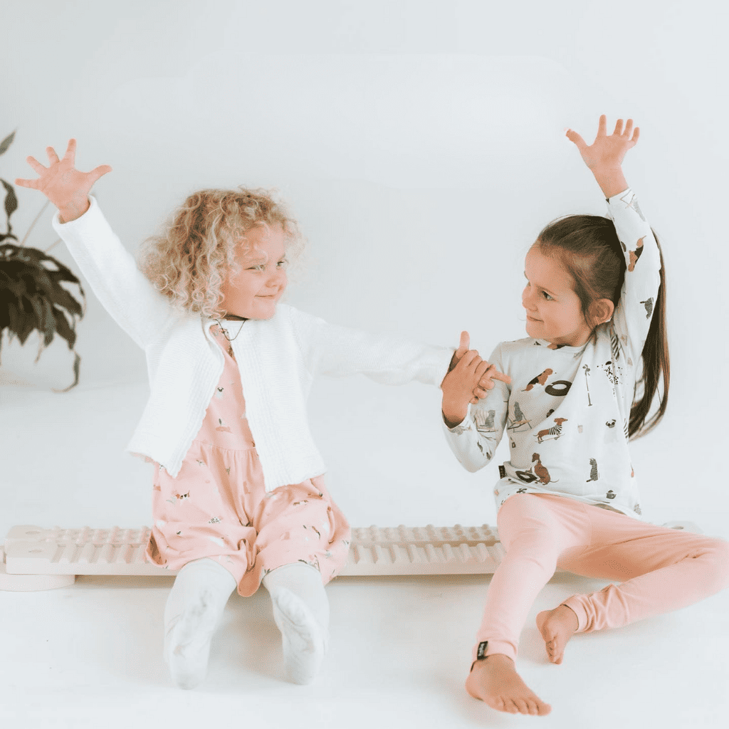 Trave de equilíbrio única dupla face com pontas Solo TipiToo® em branco | Motricidade Tinitto – Fabricação europeia