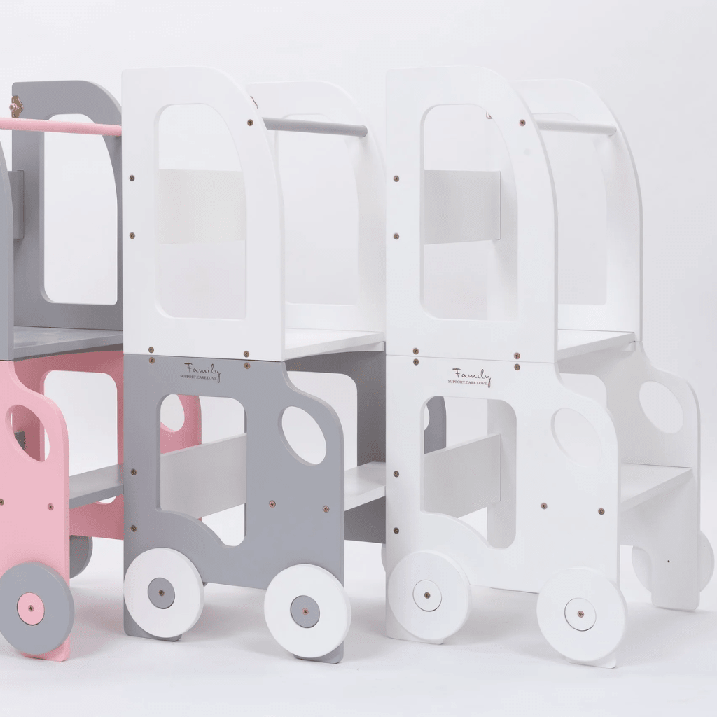 Tour d'Observation Convertible "Little Car" – Bureau & Marchepied 2 - en - 1 en Blanc/Bois | Motricidade Tinitto – Fabrication européenne