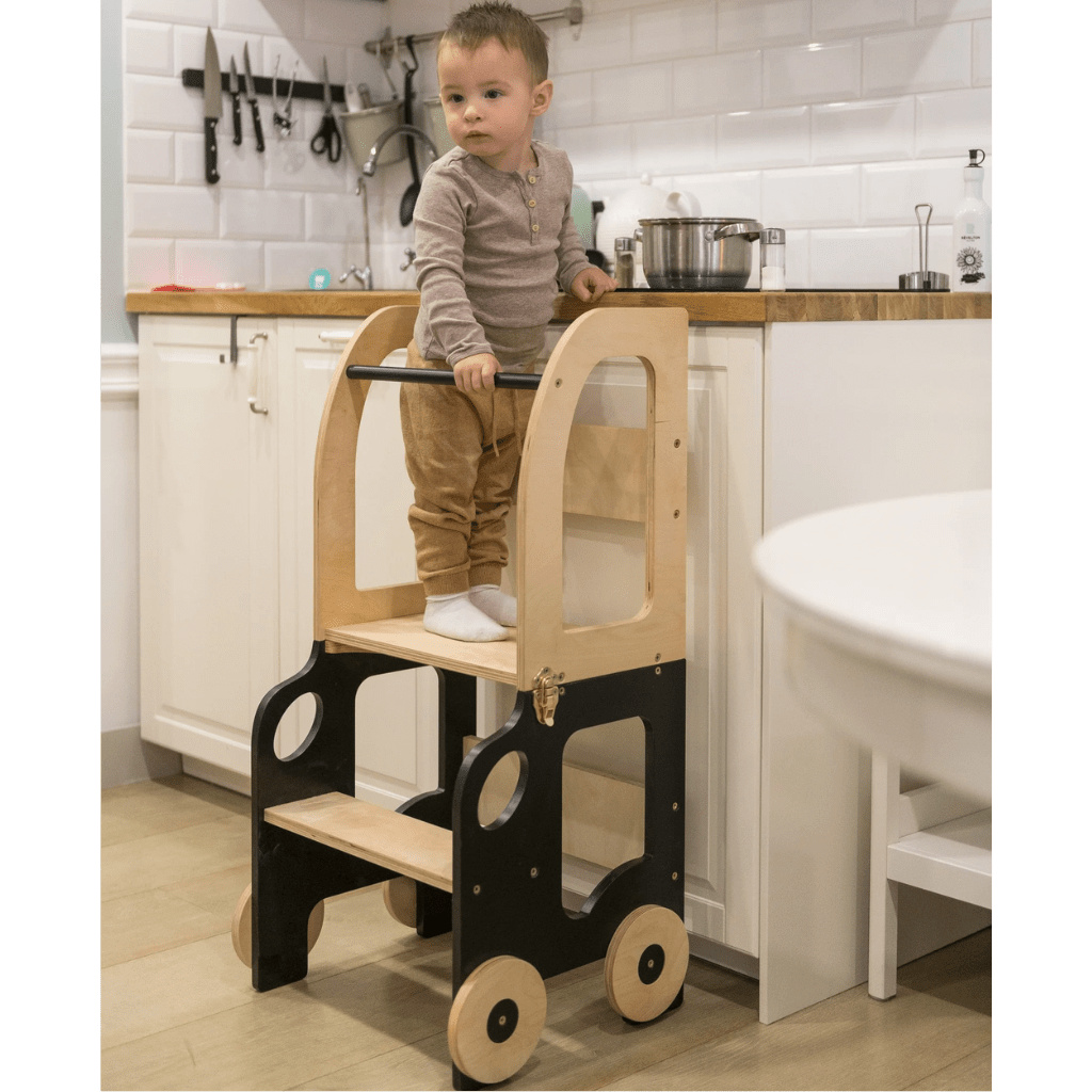 Tour d'Observation Convertible "Little Car" – Bureau & Marchepied 2 - en - 1 en Blanc/Bois | Motricidade Tinitto – Fabrication européenne