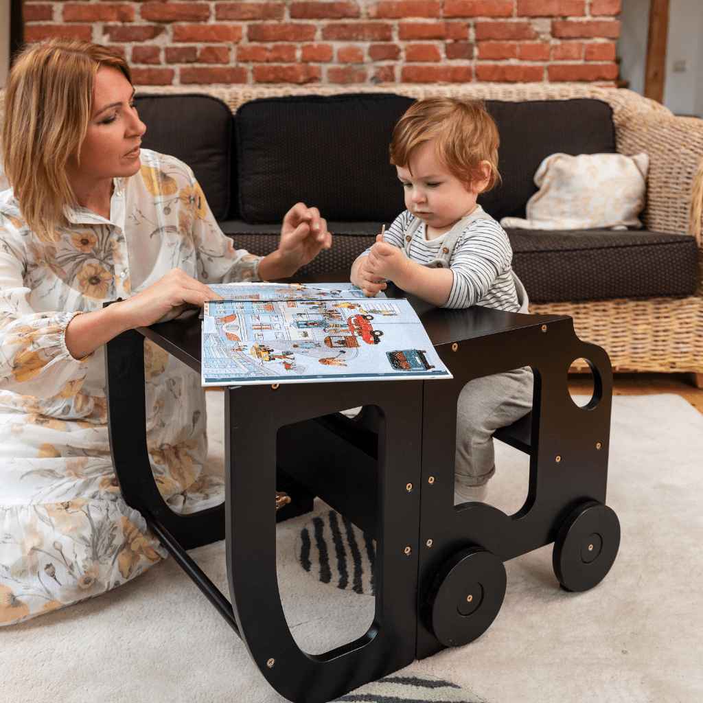 Tour d'Observation Convertible "Little Car" – Bureau & Marchepied 2 - en - 1 en Noir | Motricidade Tinitto – Fabrication européenne