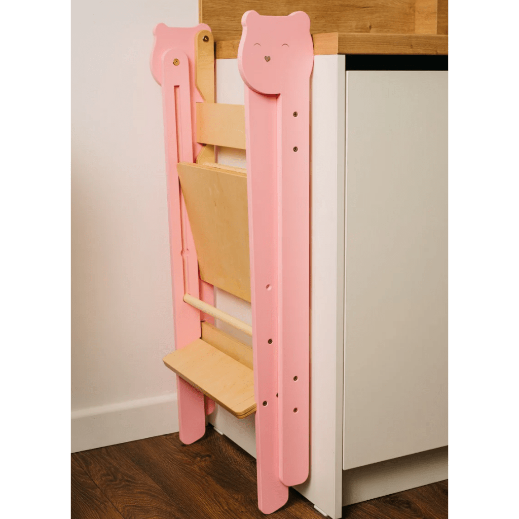 Tour d’Observation Montessori Compacte et Sécurisée en Pink/Bois | Motricidade Tinitto – Fabrication européenne