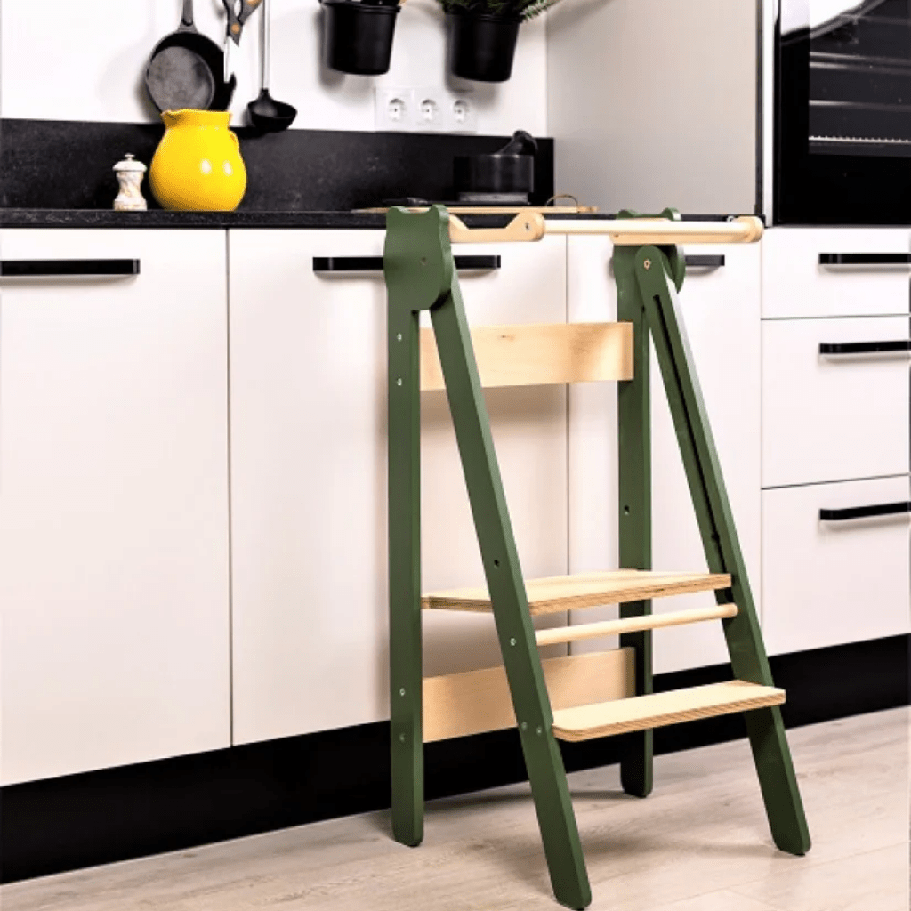 Tour d’Observation Montessori Compacte et Sécurisée en Terracota/Bois | Motricidade Tinitto – Fabrication européenne