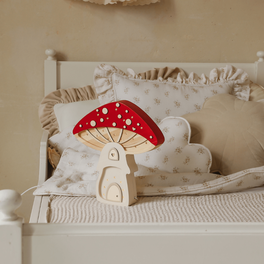 Veilleuse Maison Champignon en Bois de Pin en Beige | Decoração Tinitto – Fabrication européenne