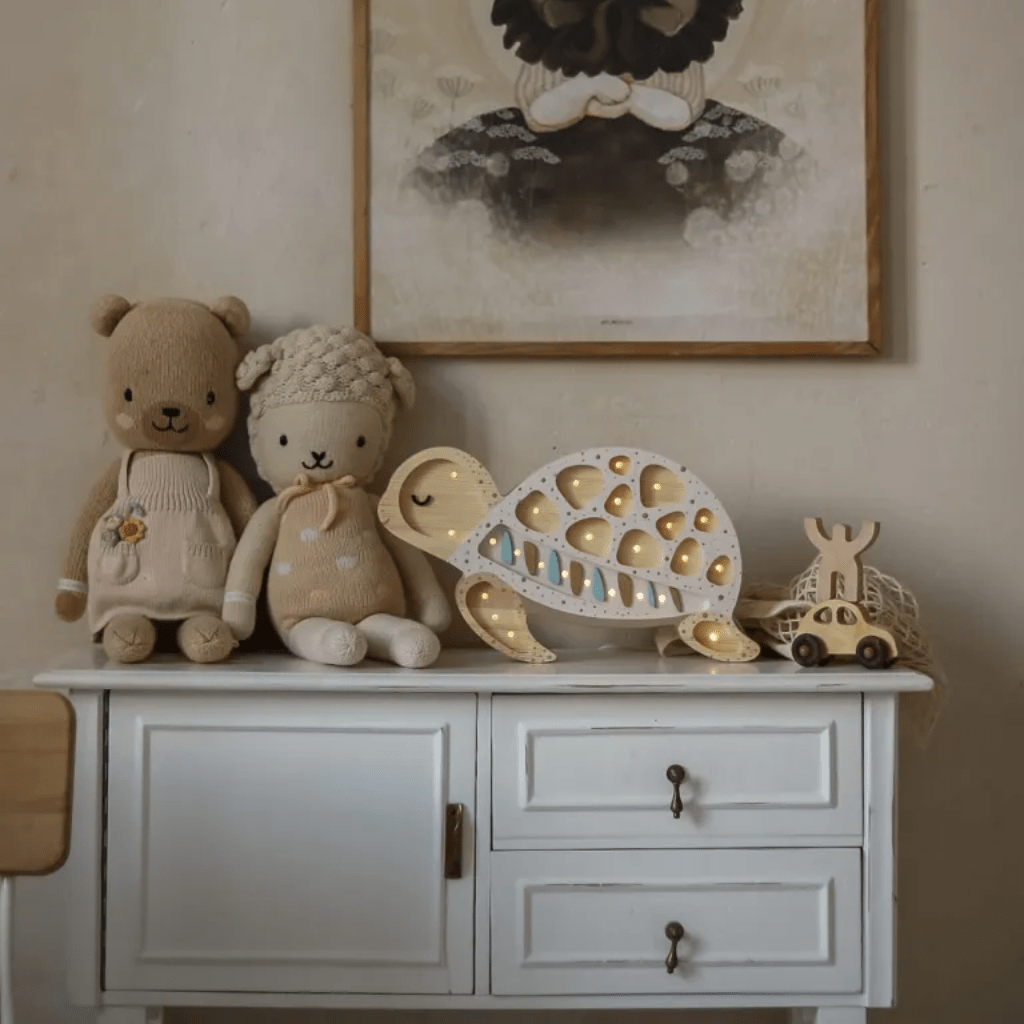 Veilleuse Tortue en Bois de Pin en Ocean | Conforto Tinitto – Fabrication européenne