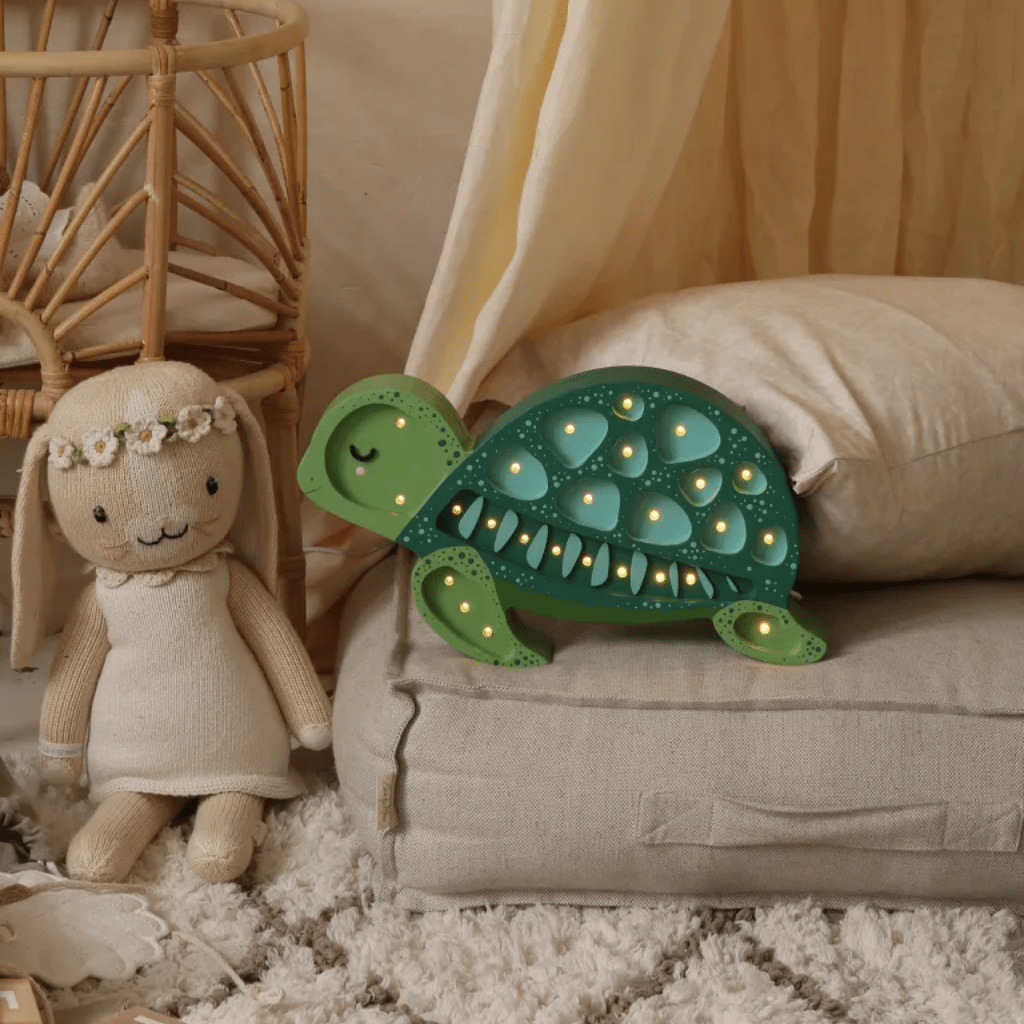 Veilleuse Tortue en Bois de Pin en Ocean | Conforto Tinitto – Fabrication européenne