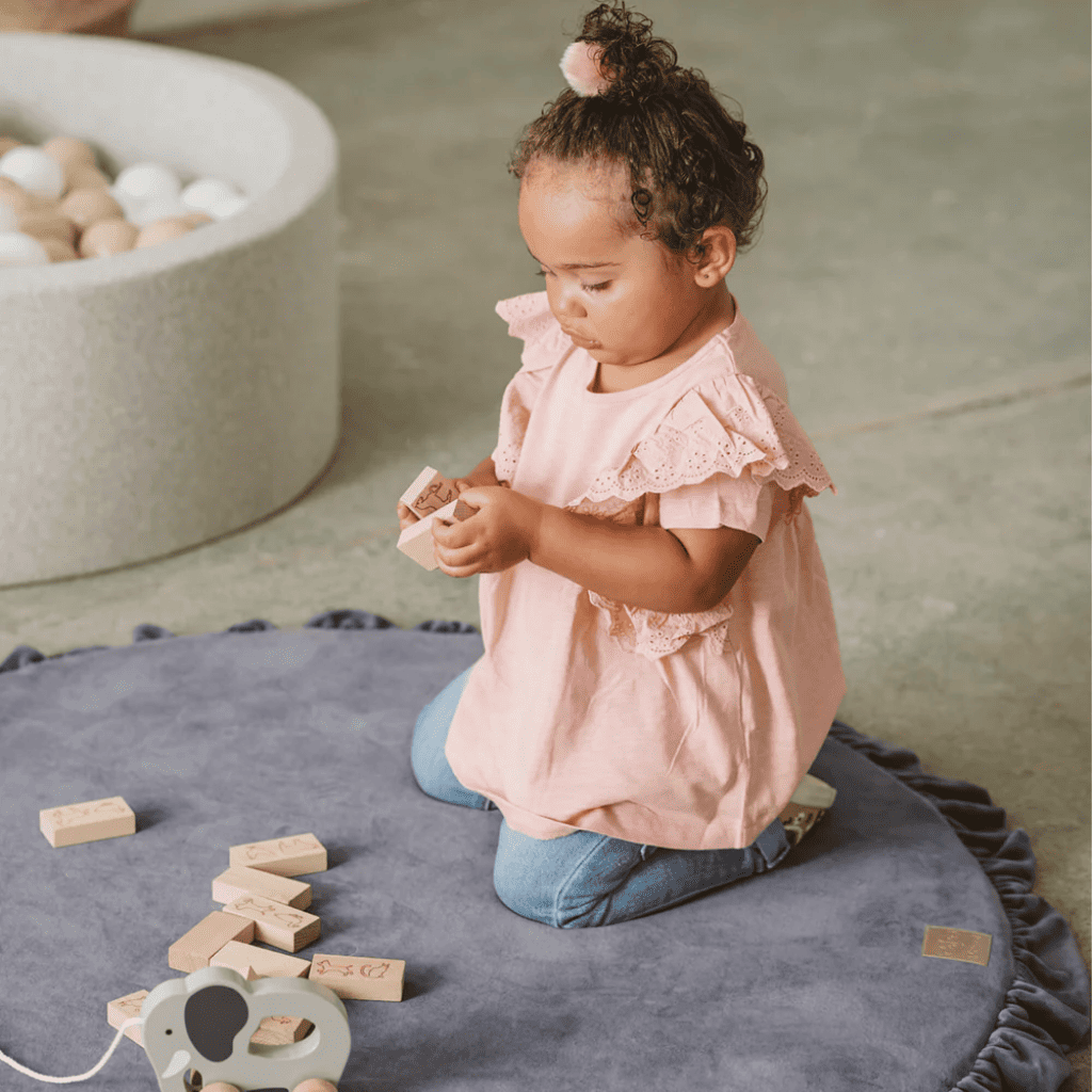 Velura – Round Soft Velvet Baby Play Mat in MidnightBlue | Comfort Tinitto – European manufacturing