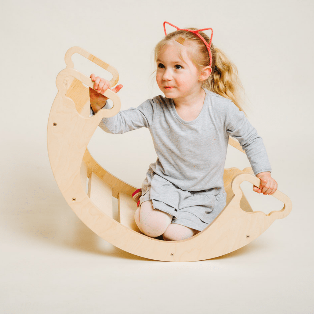 Arche d'Escalade & Balancelle "The Sway" – Arc - en - Ciel (Montessori) en Bois | Motricidade Tinitto – Fabrication européenne