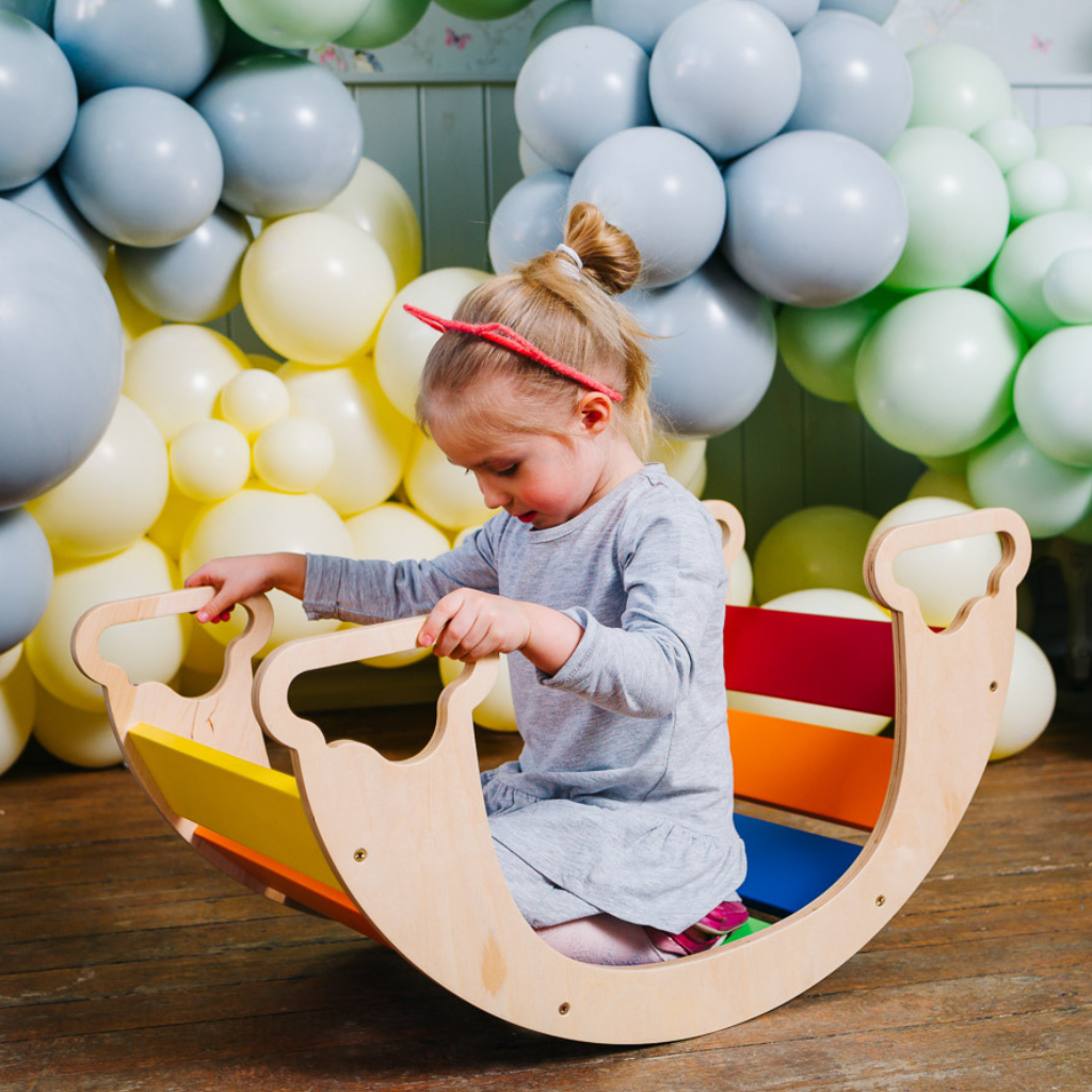 Arche d'Escalade & Balancelle "The Sway" – Arc - en - Ciel (Montessori) en Bois | Motricidade Tinitto – Fabrication européenne