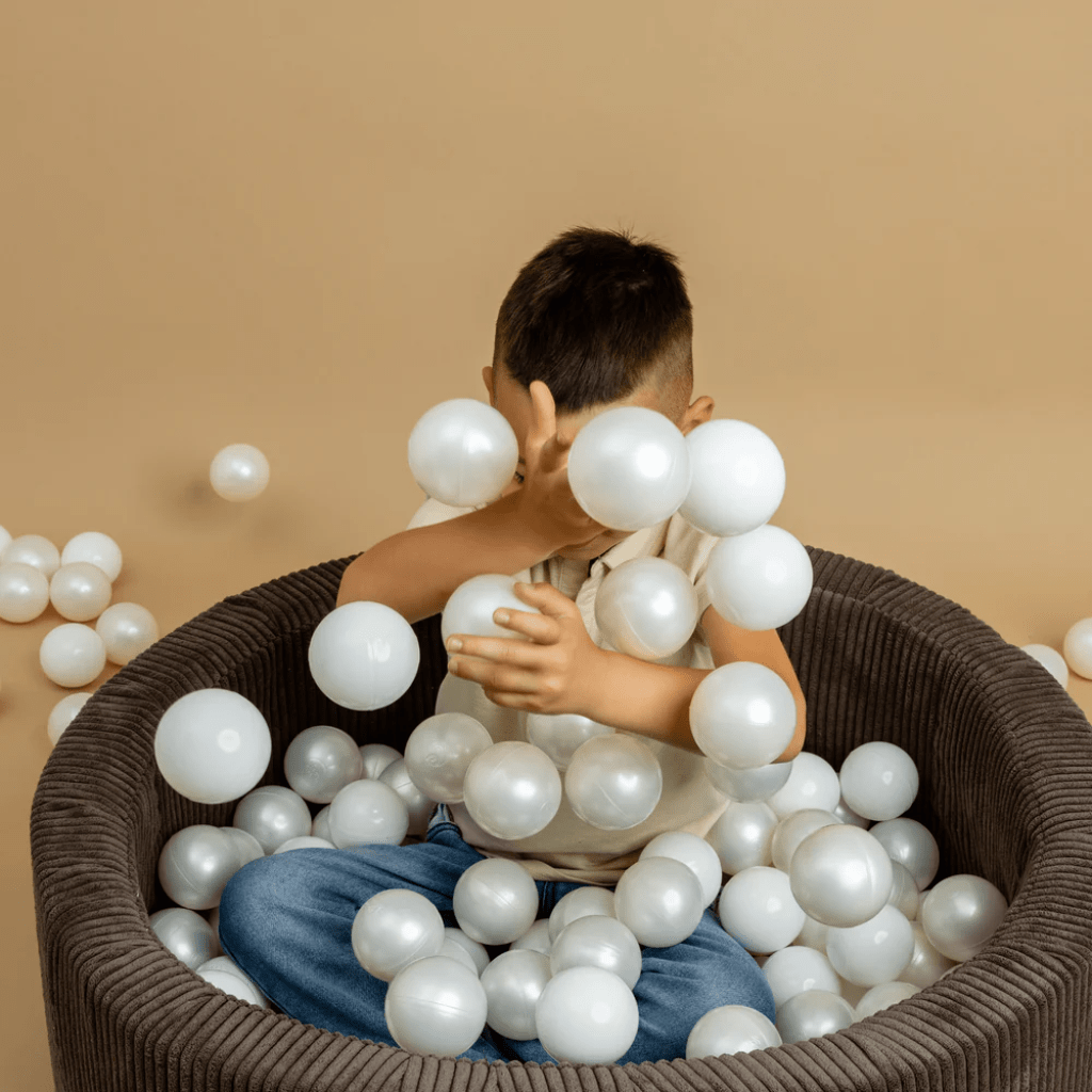 Juego con Piscina de bolas - Crudo y Rosa en | Motricidade Tinitto – Fabricación europea