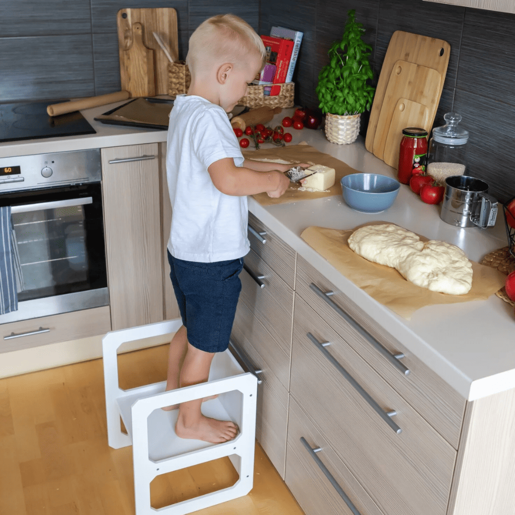 Conjunto de mesa e cadeiras para desmame Montessori - 1 Cadeira Lacada | Decoração Tinitto – Fabricação europeia
