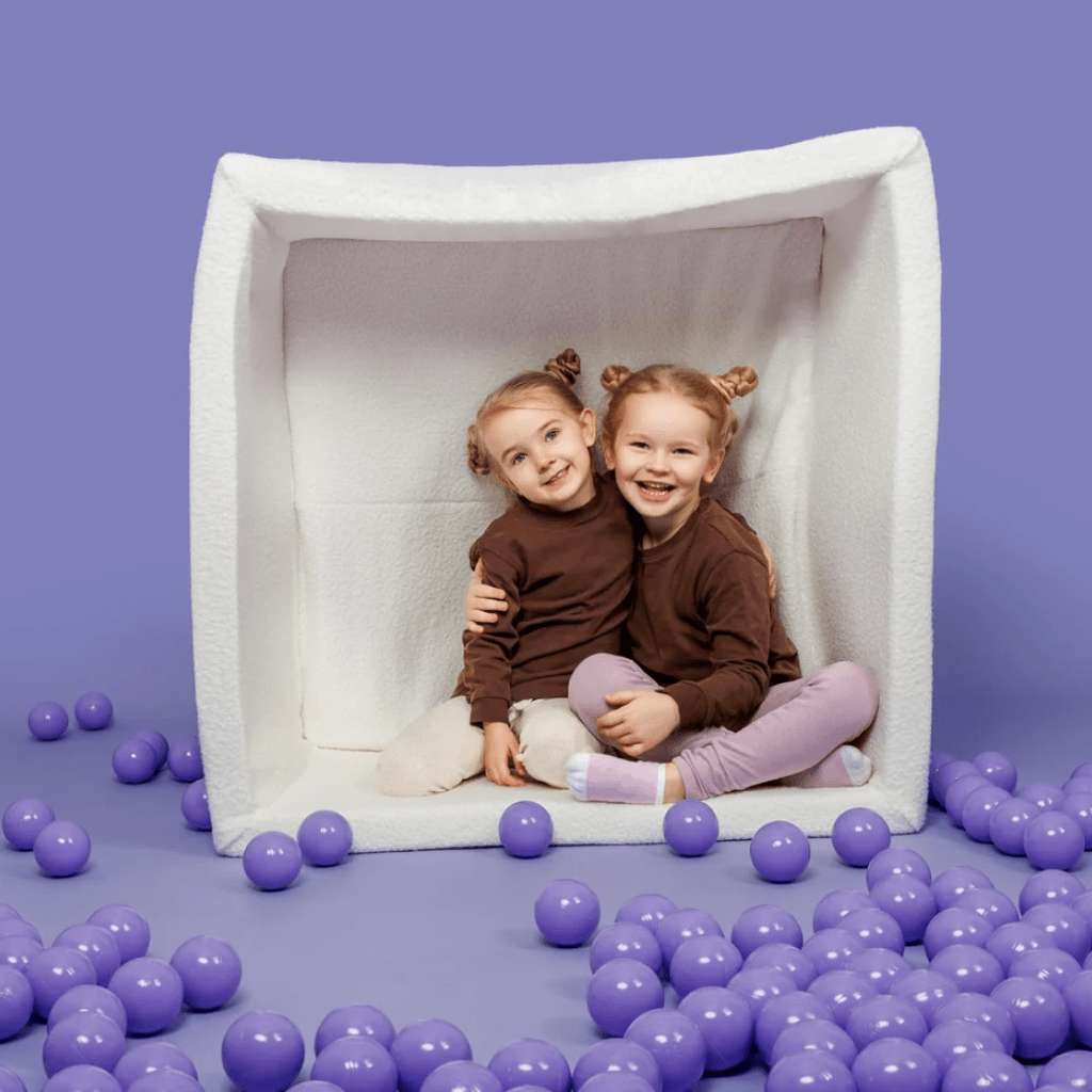 Piscine à Balles Carrée en Bouclé 110x110x40cm - 400 balles en | Motricidade Tinitto – Fabrication européenne