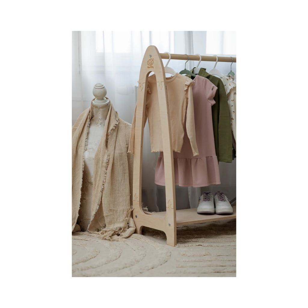 Design de Rack para Roupas Infantis em Madeira Natural | móveis Tinitto – Fabricação europeia