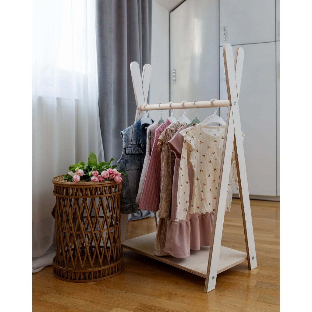 Perchero Infantil Tipi en Madera Natural | muebles Tinitto – Fabricación europea