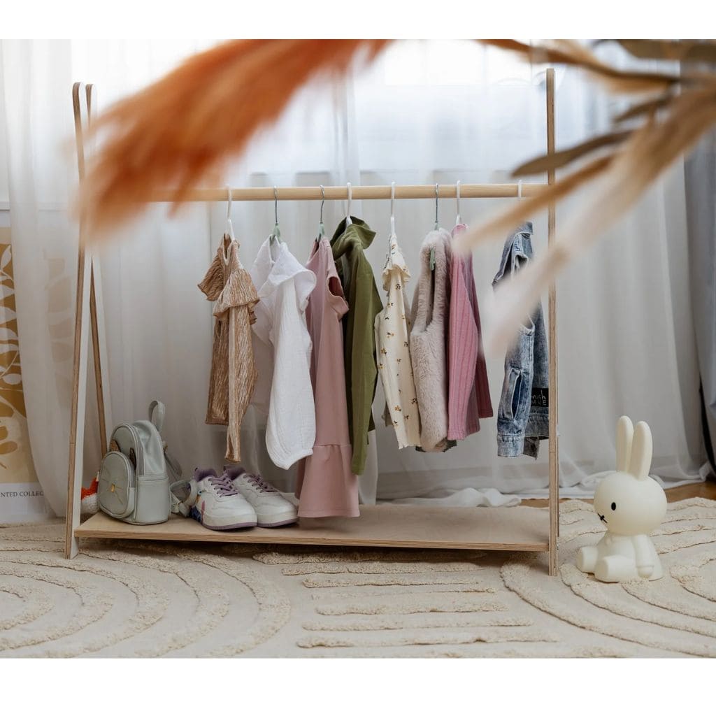Perchero Infantil Tipi en Madera Natural | muebles Tinitto – Fabricación europea