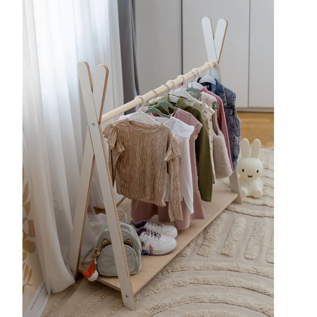 Perchero Infantil Tipi en Madera Natural | muebles Tinitto – Fabricación europea