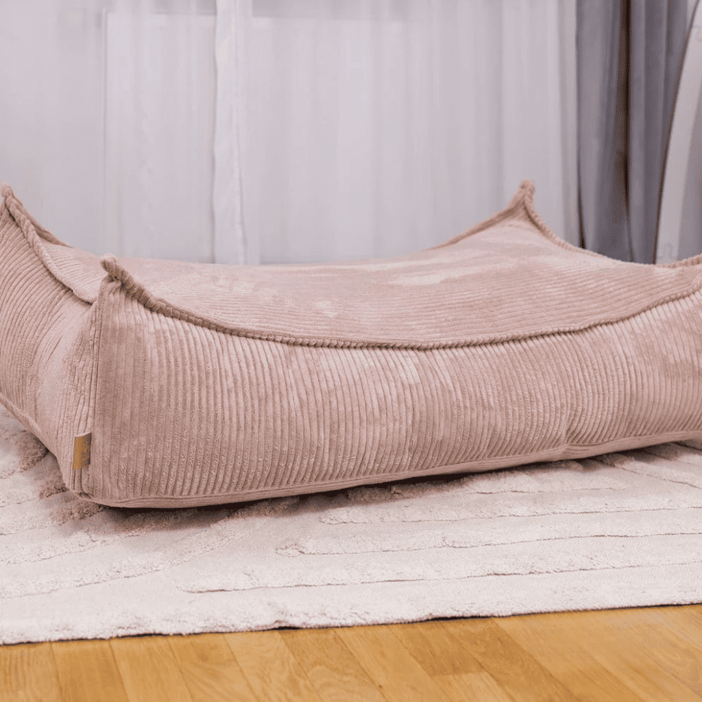 Puf infantil Veludo Retangular em Siena | Decoração Tinitto – Fabricação europeia