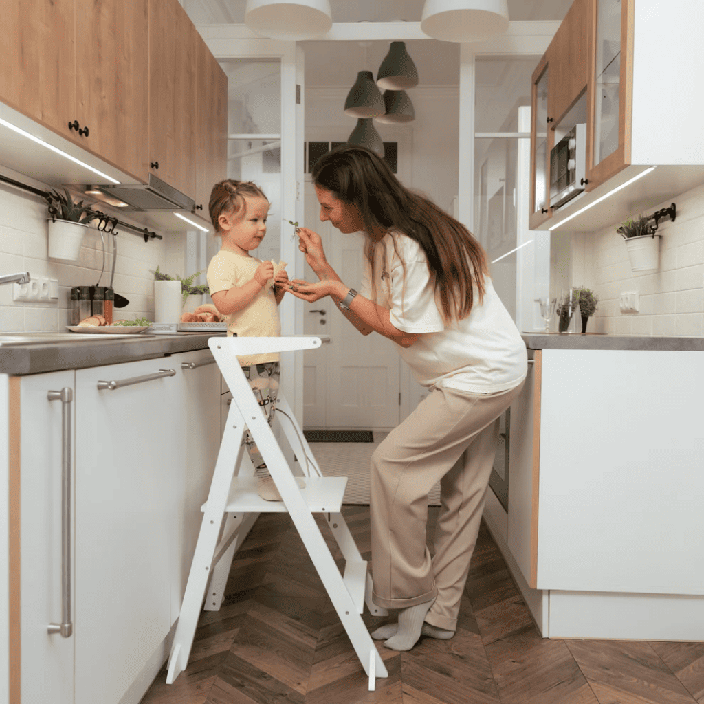 STEP'n'FOLD • Torre de observación plegable Altura regulable en Burlywood | Motricidade Tinitto – Fabricación europea