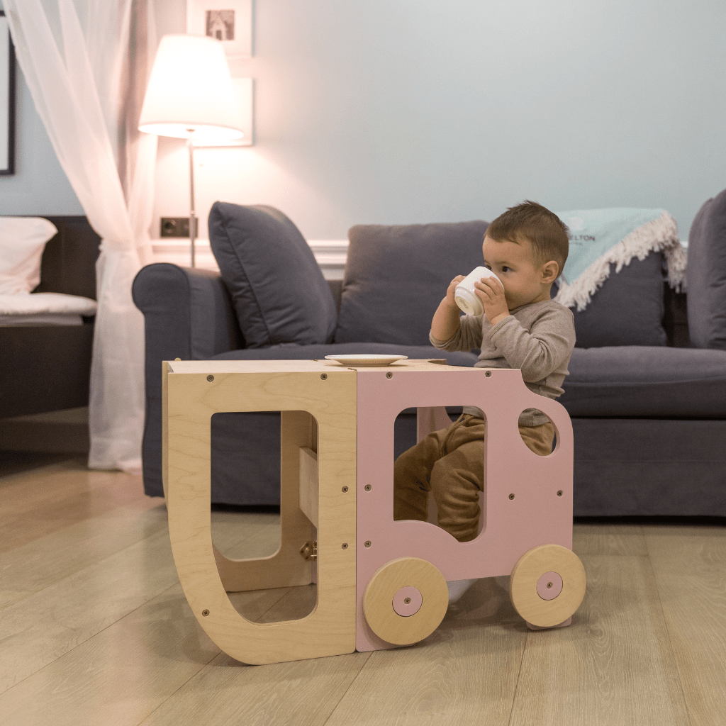 Tour d'Observation Convertible "Little Car" – Bureau & Marchepied 2 - en - 1 en Pink/Bois | Motricidade Tinitto – Fabrication européenne