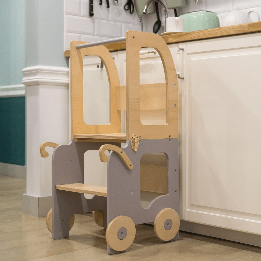 Tour d'Observation "Le Chariot" – Bureau & Éveil 2 - en - 1 en Gris/Bois | Motricidade Tinitto – Fabrication européenne