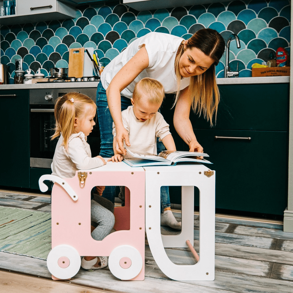 Tour d'Observation "Le Chariot" – Bureau & Éveil 2 - en - 1 en Pink/Gris | Motricidade Tinitto – Fabrication européenne