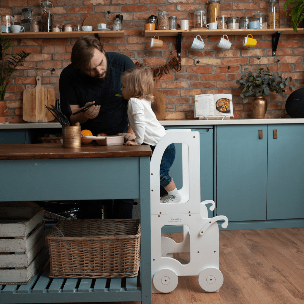 Tour d'Observation "Le Chariot" – Bureau & Éveil 2 - en - 1 en Pink/Gris | Motricidade Tinitto – Fabrication européenne