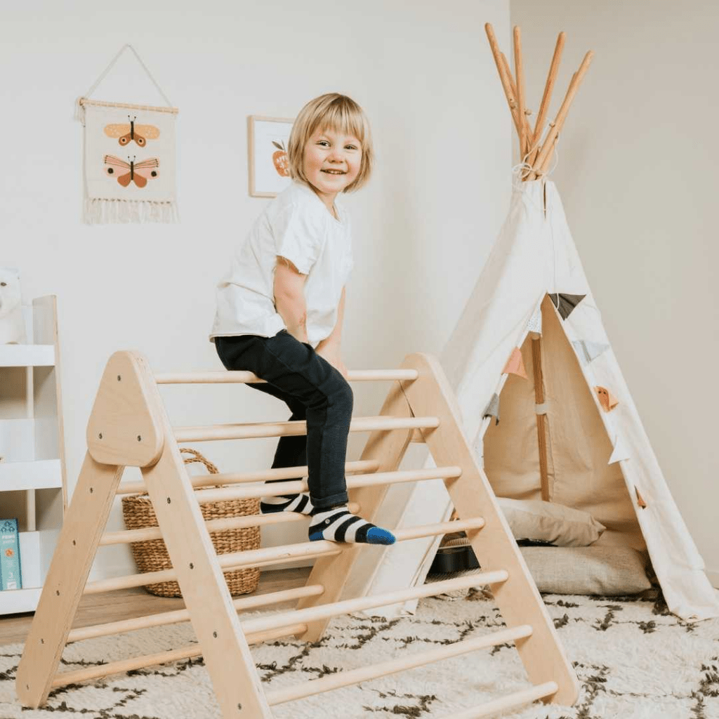 Triangle de Pikler Évolutif – Structure d'Escalade (leg&go) - Bois en | Motricidade Tinitto – Fabrication européenne