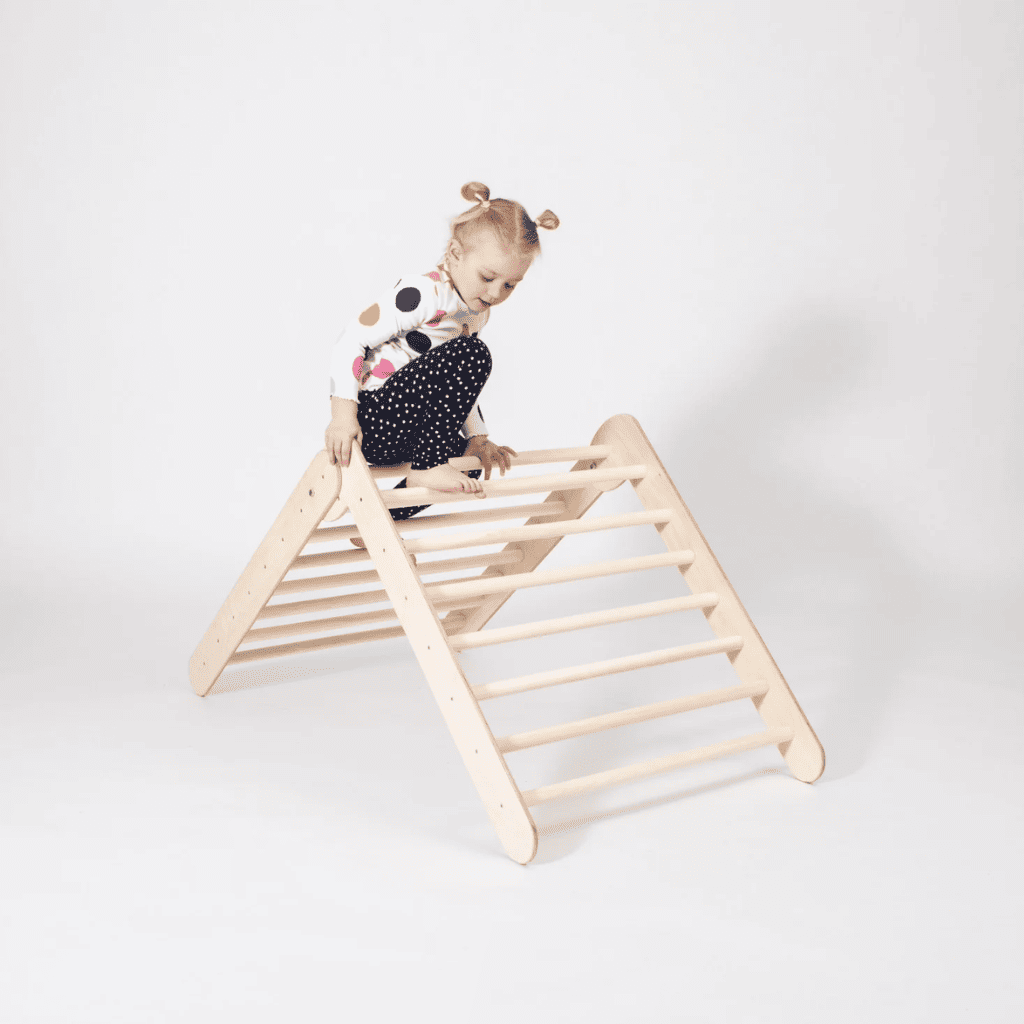 Triângulo de Escalada Montessori em | Motricidade Tinitto – Fabricação europeia