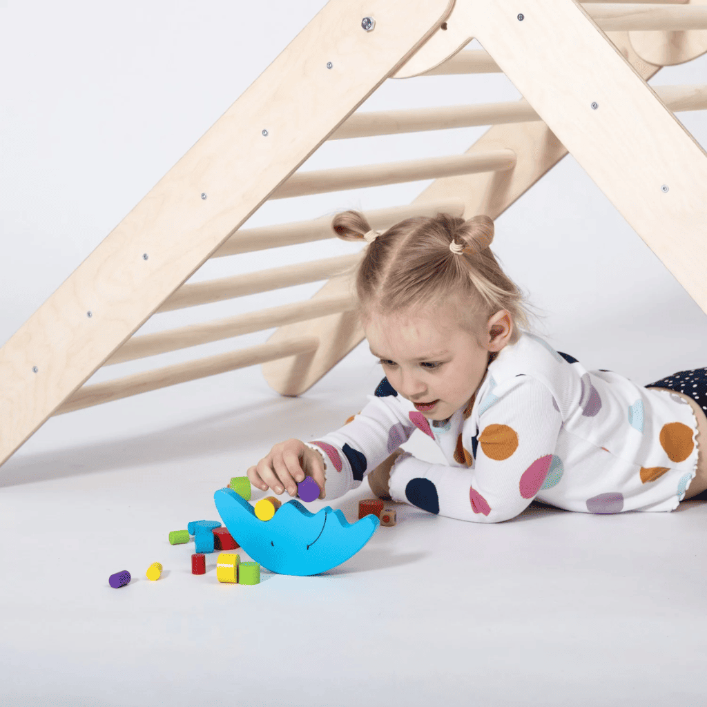Triângulo de Escalada Montessori em | Motricidade Tinitto – Fabricação europeia