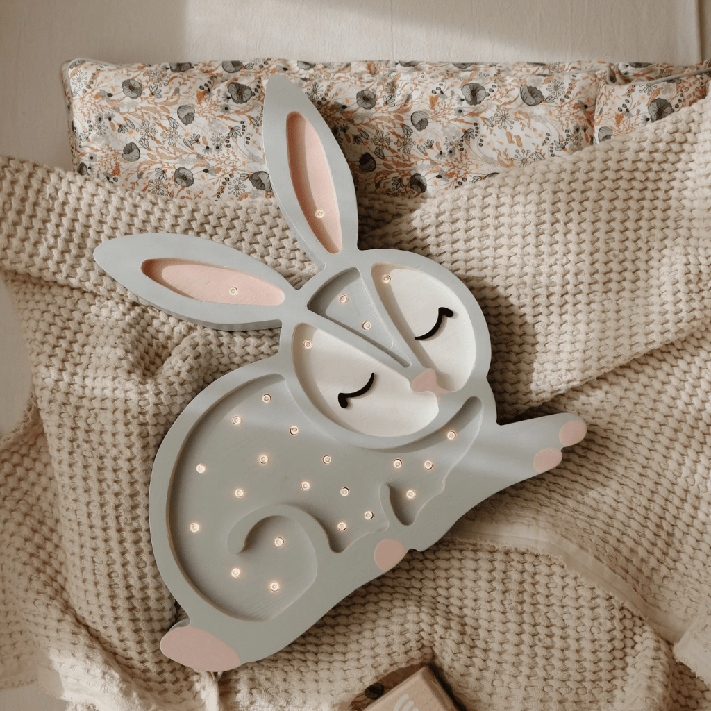 Veilleuse Lapin en Bois de Pin en Gris clair | Decoração Tinitto – Fabrication européenne