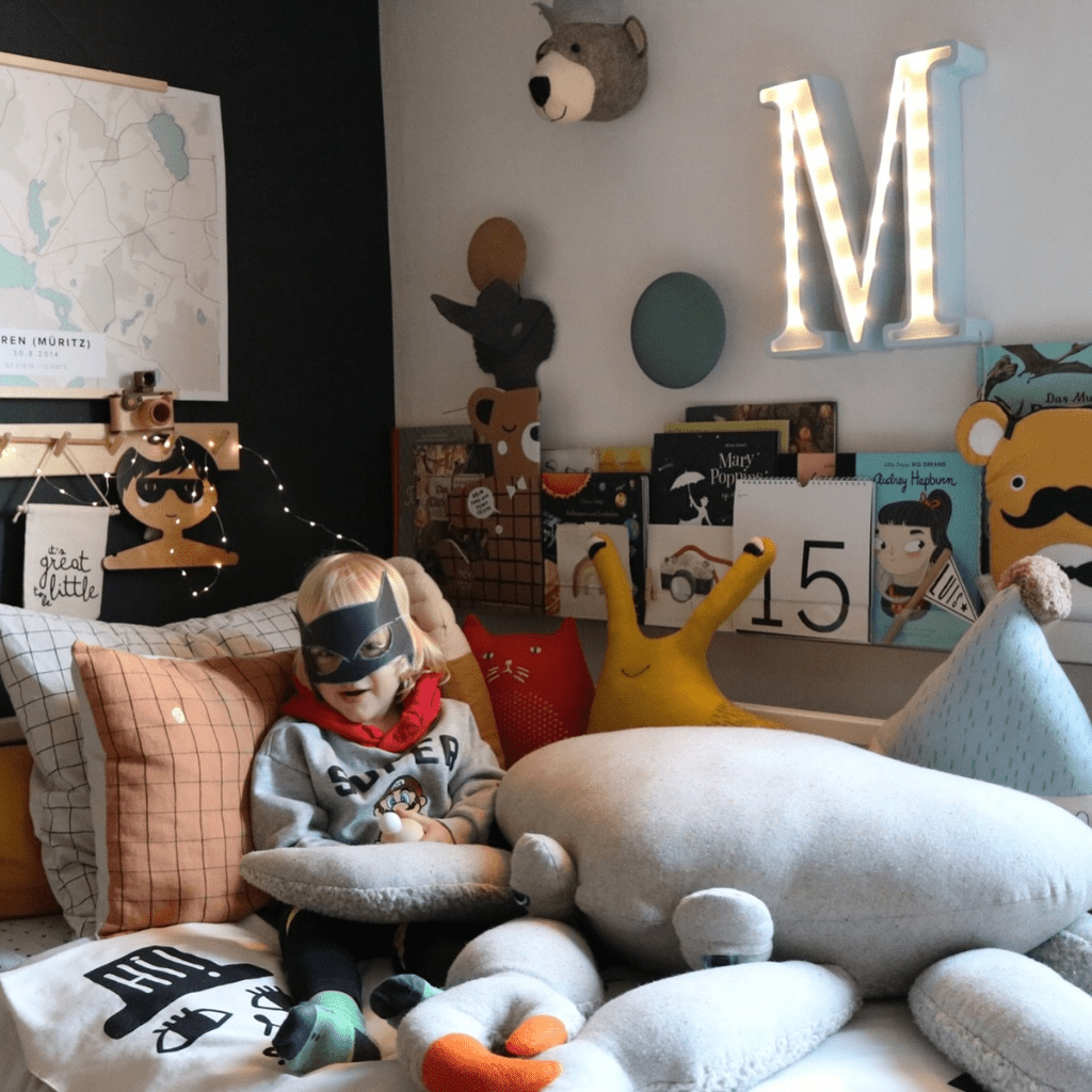 Veilleuse Lettre "U" en Bois de Pin en S | Decoração Tinitto – Fabrication européenne